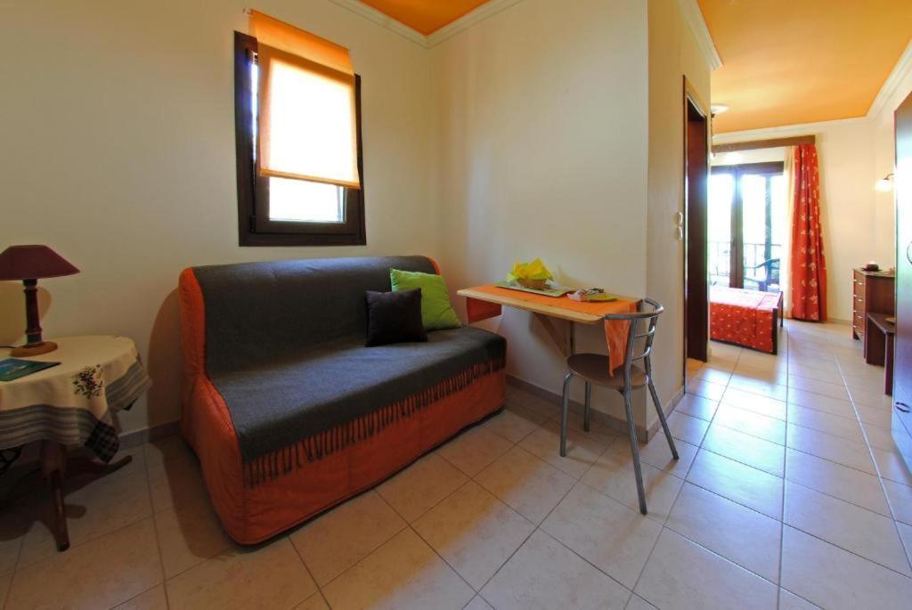 Dionysus Apartments & Suites Ierissós Eksteriør bilde