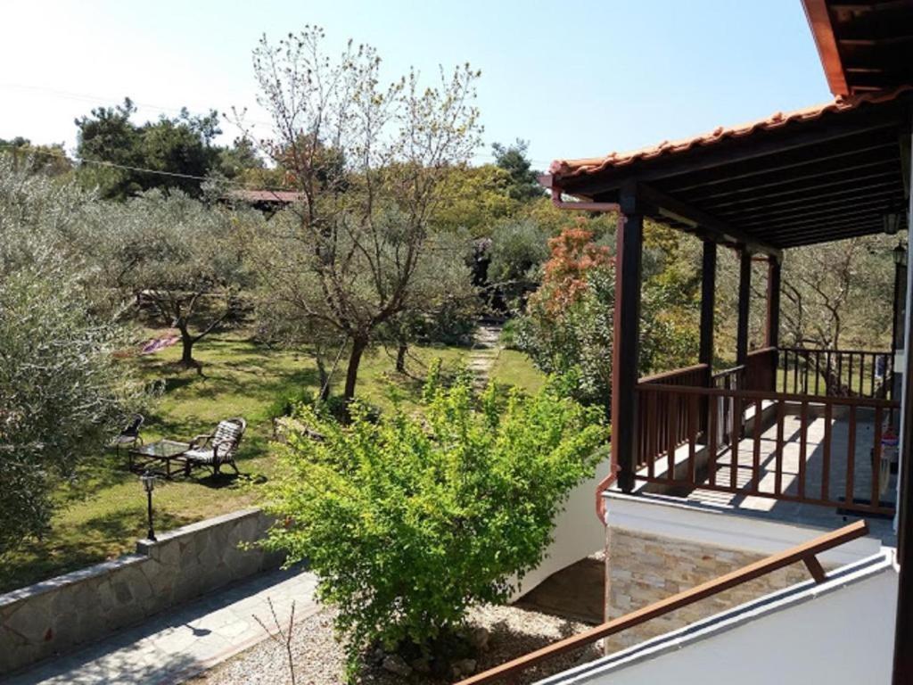 Dionysus Apartments & Suites Ierissós Eksteriør bilde